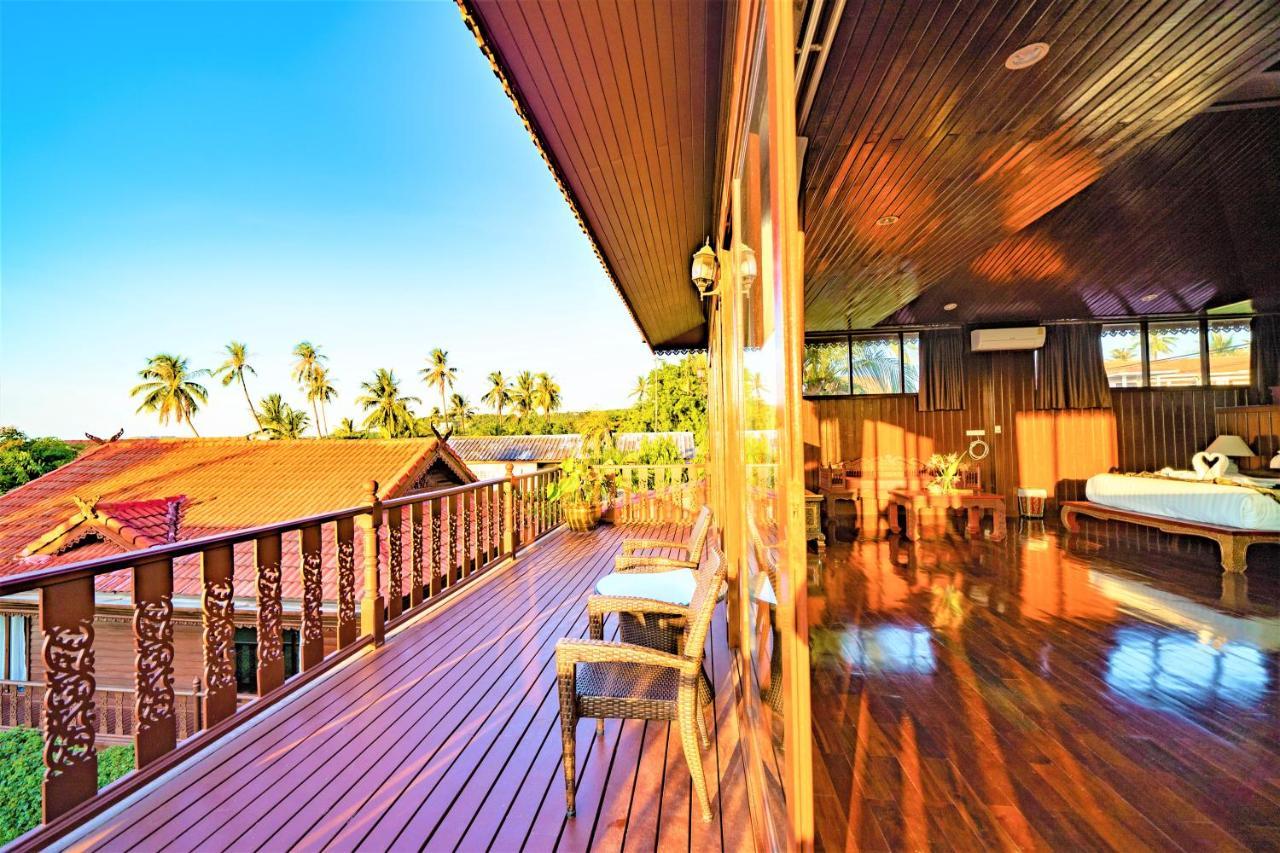 Erawan Villa Hotel Bang Rak Beach  Exterior foto